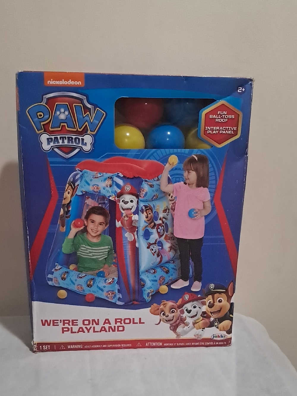 Paw Patrol Blue and Red Playland Ball Toss